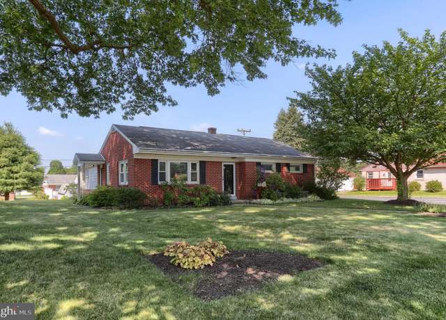 Property at 811 S Harrison St, Palmyra, PA 17078, 2 beds, 2 baths