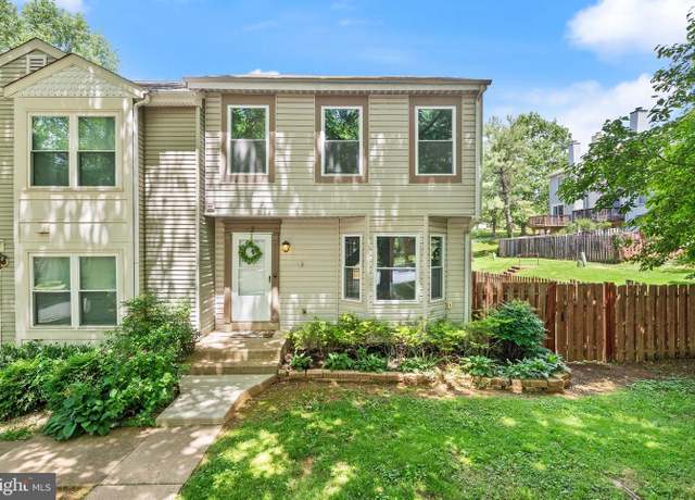 Property at 2 Aviary St, Warrenton, VA 20186, 3 beds, 3.5 baths