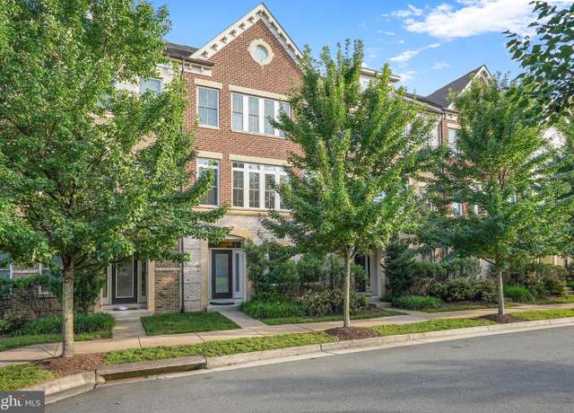 Property at 44713 Plympton Sq, Ashburn, VA 20147, 5 beds, 4.5 baths