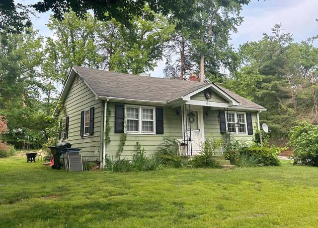 Property at 4216 Meyers Rd, Triangle, VA 22172, 2 beds, 1 bath