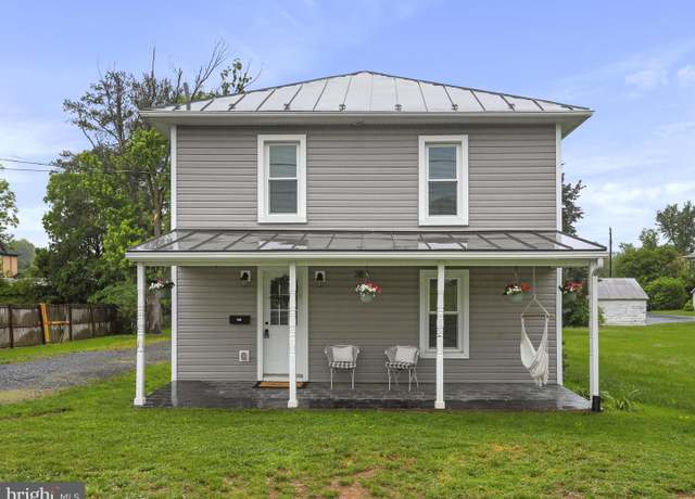Property at 387 Ash St, Strasburg, VA 22657, 4 beds, 2 baths