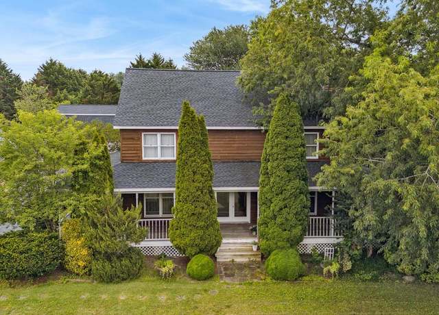 Property at 20175 Beaver Dam Rd, Lewes, DE 19958, 4 beds, 3.5 baths