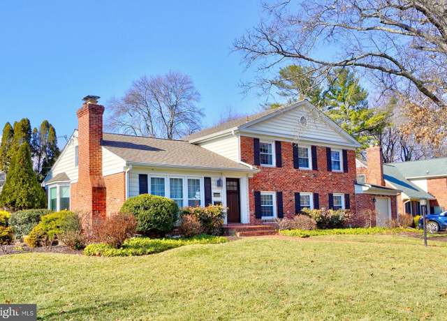 Property at 12100 Old Bridge Rd, Rockville, MD 20852, 3 beds, 3 baths