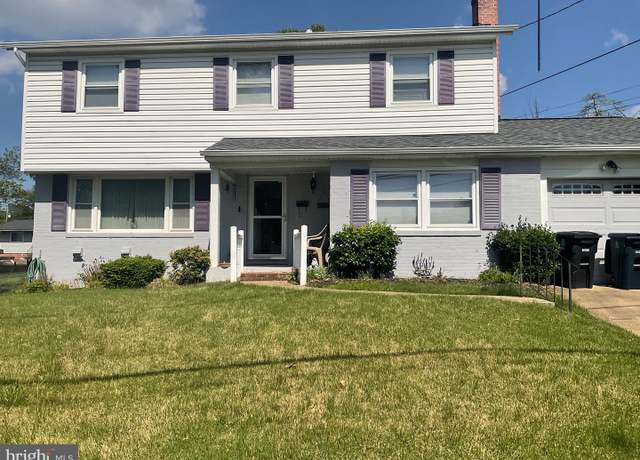 Property at 6936 Lamont Dr, Lanham, MD 20706, 4 beds, 2.5 baths