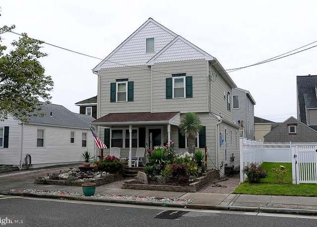 Property at 32 N Manor Ave, Longport, NJ 08403, 3 beds, 3 baths