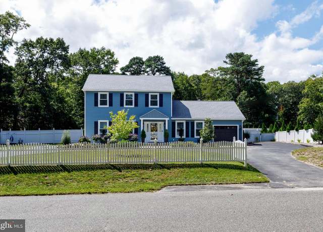Property at 428 E Elm, Galloway, NJ 08205, 3 beds, 2.5 baths