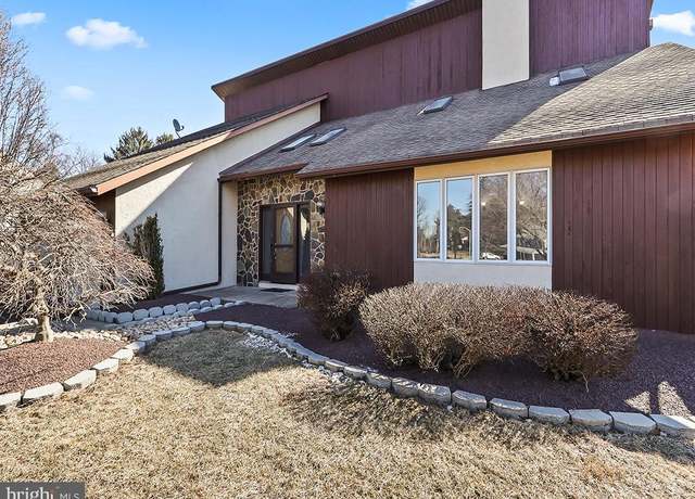Property at 1305 Roberts Ave, Feasterville Trevose, PA 19053, 4 beds, 3.5 baths