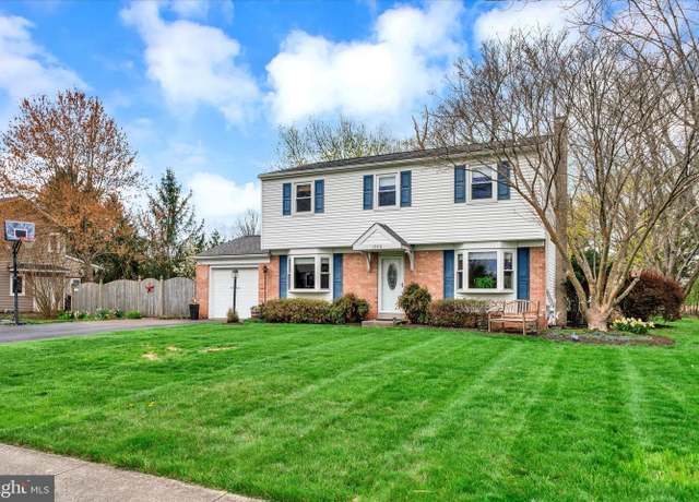Property at 1900 Rampart Ln, Lansdale, PA 19446, 4 beds, 2.5 baths