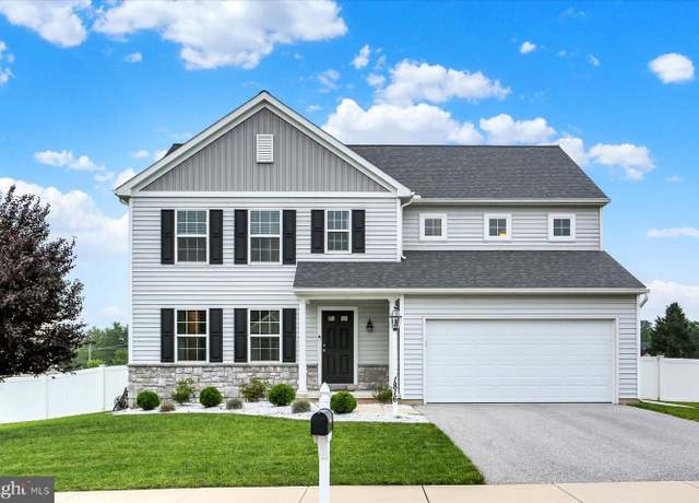 Property at 1816 Fountain Rock Dr, Dover, PA 17315, 4 beds, 2.5 baths