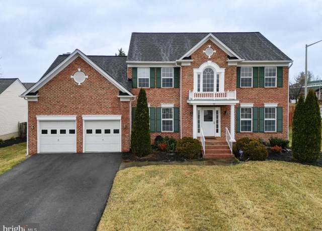 Property at 311 Breckinridge Ct, Berryville, VA 22611, 5 beds, 3.5 baths