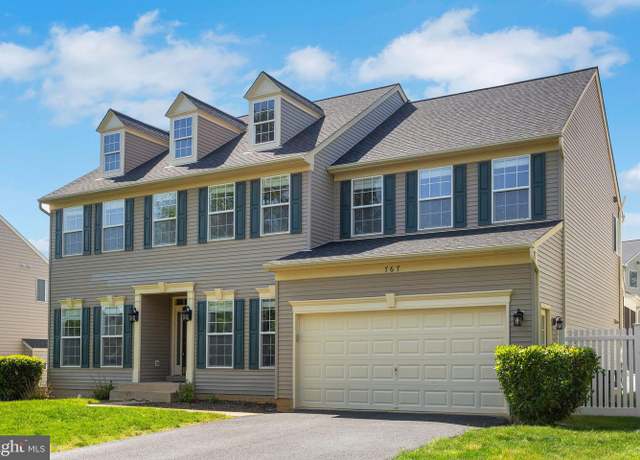 Property at 767 Holly Leaf Rd, Culpeper, VA 22701, 4 beds, 3.5 baths