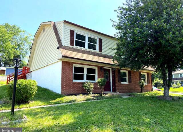 Property at 13017 Kerrydale Rd, Woodbridge, VA 22193, 5 beds, 2 baths
