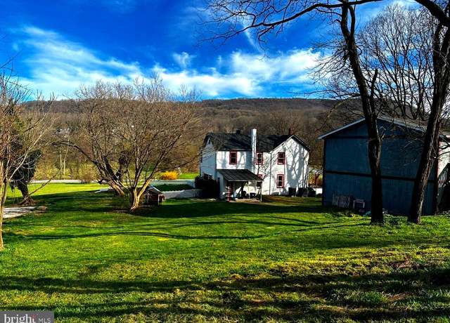 Property at 1235 S River Rd, Front Royal, VA 22630, 3 beds, 1.5 baths