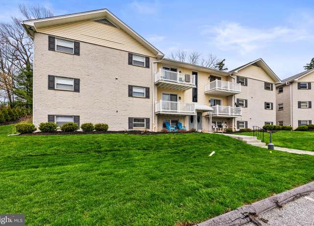 Property at 1 Warren Lodge Ct Unit C, Cockeysville, MD 21030, 3 beds, 2 baths