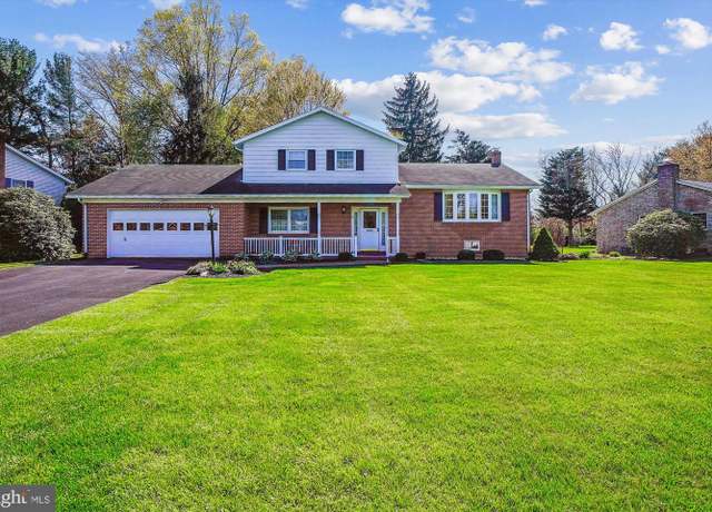 Property at 8100 Clearfield Rd, Frederick, MD 21702, 4 beds, 2.5 baths