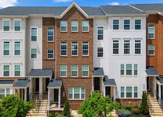 Property at 5934 Forum Sq, Frederick, MD 21703, 3 beds, 2.5 baths