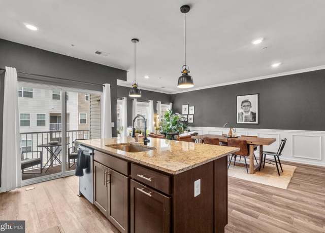 Property at 5934 Forum Sq, Frederick, MD 21703, 3 beds, 2.5 baths
