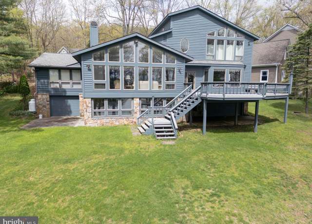 Property at 62 Duck Cove Rd, Oakland, MD 21550, 4 beds, 4 baths