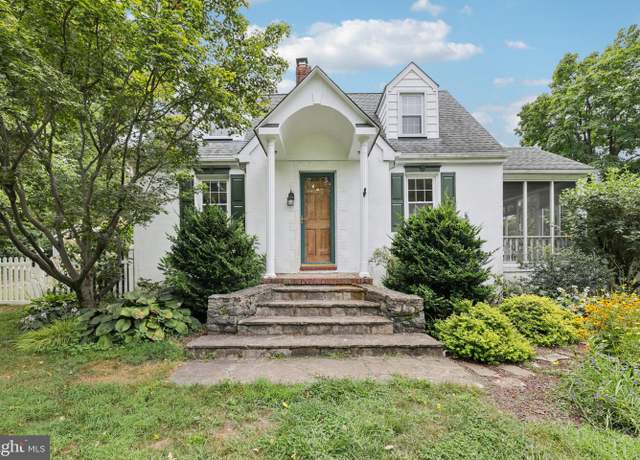 Property at 5157 Ilchester Rd, Ellicott City, MD 21043, 3 beds, 2 baths