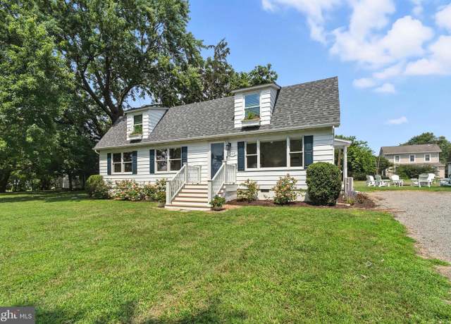 Property at 21311 Lee St, Rock Hall, MD 21661, 4 beds, 2 baths