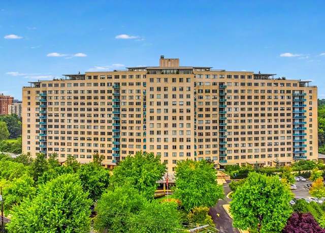 Property at 10500 Rockville Pike #821, Rockville, MD 20852, 2 beds, 2 baths