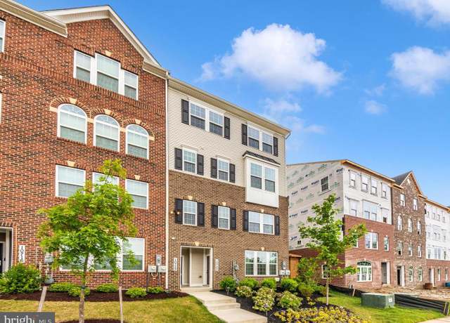 Property at 10722 Presidential Pkwy, Upper Marlboro, MD 20772, 3 beds, 2.5 baths