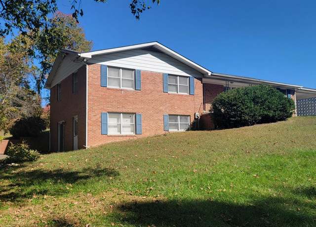 Property at 25007 Sotterley Rd, Hollywood, MD 20636, 3 beds, 3 baths