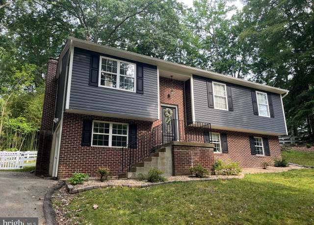 Property at 35904 Army Navy Dr, Mechanicsville, MD 20659, 4 beds, 2.5 baths