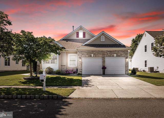 Property at 4 Challander Way, Bordentown, NJ 08505, 2 beds, 2 baths