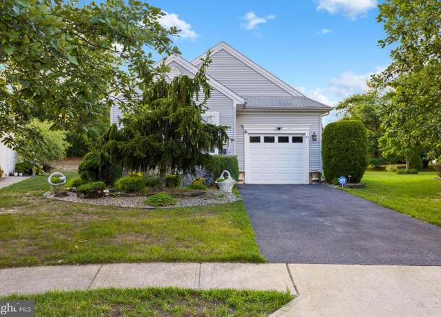 Property at 47 Gabriella Cir, Manchester Township, NJ 08759, 2 beds, 2 baths