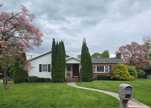 Property at 514 Charles St, Shippensburg, PA 17257, 3 beds, 2.5 baths