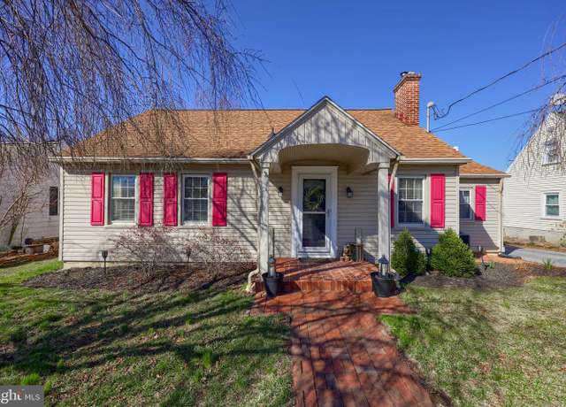 Property at 5 Plymouth Ave, Lancaster, PA 17602, 4 beds, 2 baths