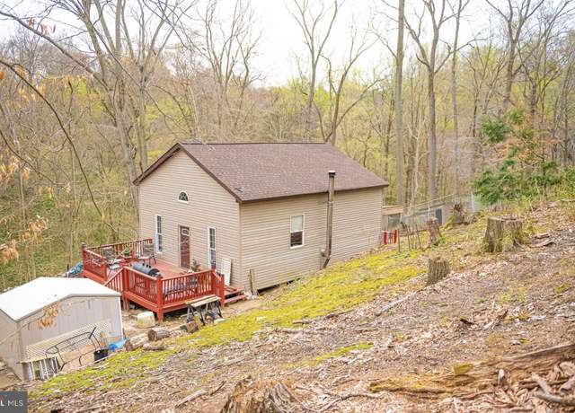 Property at 117 Grove Rd, Delta, PA 17314, 2 beds, 1 bath