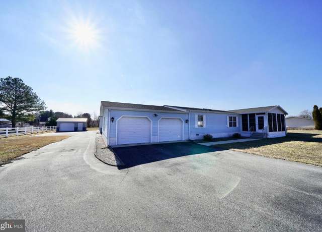 Property at 114 Dickens Ln, Felton, DE 19943, 3 beds, 2 baths