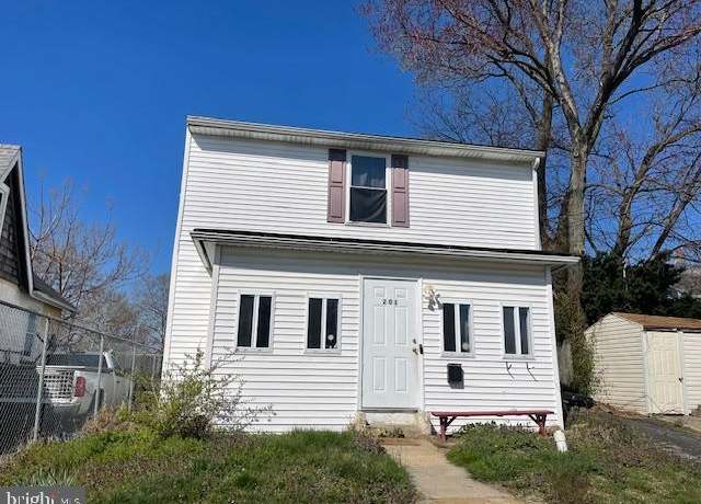 Property at 201 East Ave, New Castle, DE 19720, 3 beds, 2 baths