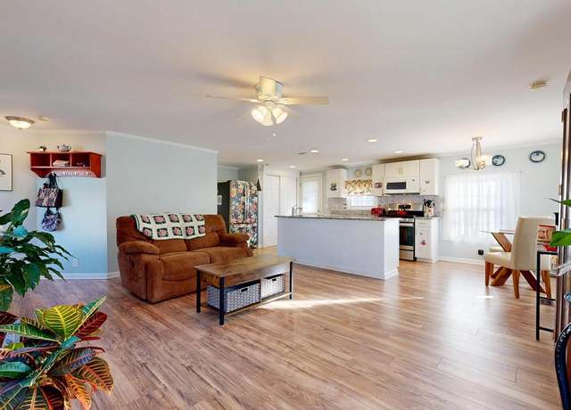 Property at 32780 Vera Ln, Millsboro, DE 19966, 3 beds, 2 baths
