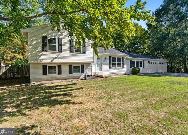 Property at 12720 Bar Oak Dr, Waldorf, MD 20601, 4 beds, 2 baths