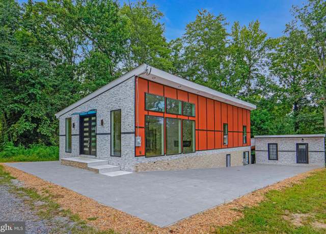 Property at 12116 Old Fort Rd, Fort Washington, MD 20744, 5 beds, 3 baths
