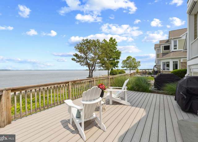 Property at 522 Narrows Pointe Dr, Grasonville, MD 21638, 3 beds, 3.5 baths