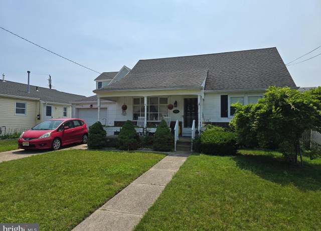 Property at 702 Lafayette Blvd, Brigantine, NJ 08203, 2 beds, 1 bath