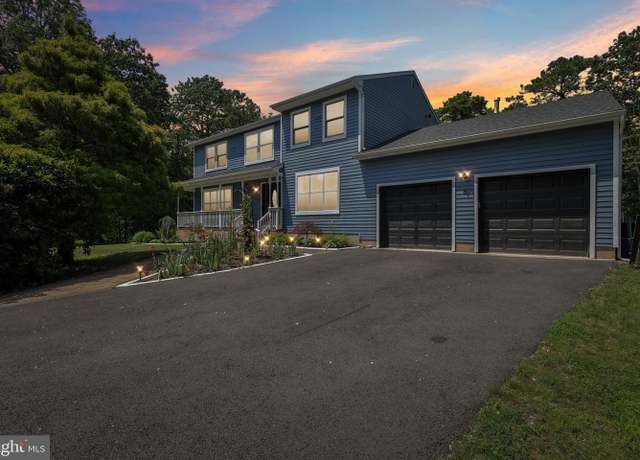 Property at 6 Abbey Rd, Jackson, NJ 08527, 4 beds, 2.5 baths