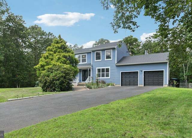 Property at 6 Abbey Rd, Jackson, NJ 08527, 4 beds, 2.5 baths