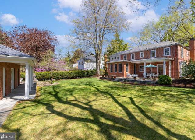 Property at 465 Hillcrest Ave, State College, PA 16803, 3 beds, 4 baths
