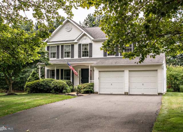 Property at 116 Summer Ridge Dr, Lansdale, PA 19446, 3 beds, 2.5 baths