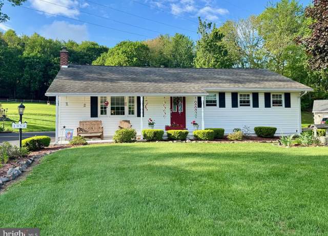 Property at 1954 High Park Mnr, Pottsville, PA 17901, 3 beds, 2 baths