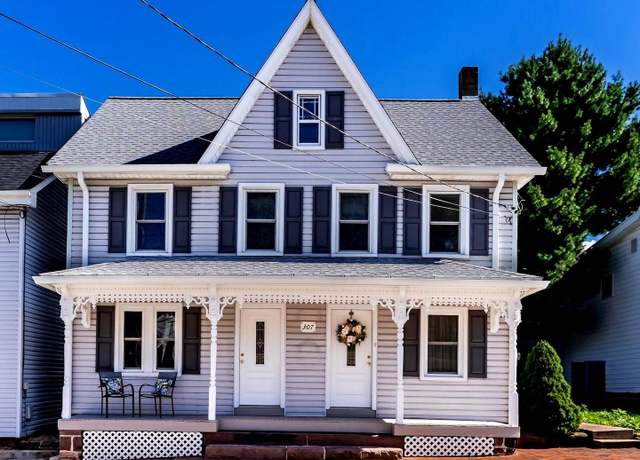 Property at 307 W Front St, Lewisberry, PA 17339, 4 beds, 1.5 baths