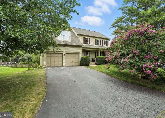 Property at 9661 Granary Pl, Bristow, VA 20136, 5 beds, 3.5 baths