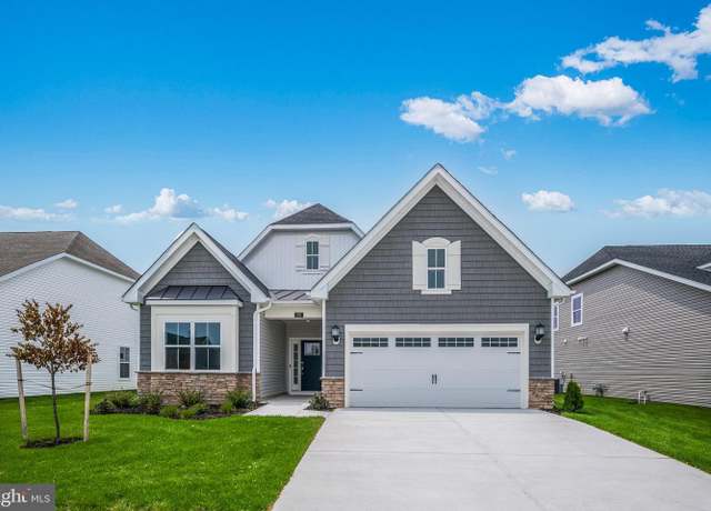 Property at 207 Mariners Cir, Milton, DE 19968, 3 beds, 2 baths