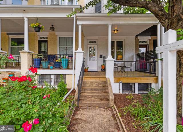 Property at 606 W 33rd St, Baltimore, MD 21211, 3 beds, 1 bath