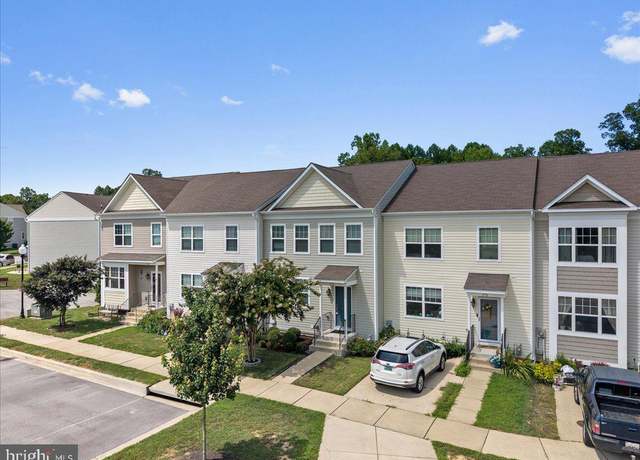 Property at 574 English Oak Ln, Prince Frederick, MD 20678, 3 beds, 3.5 baths